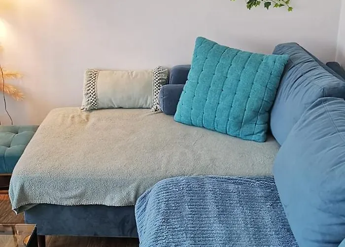 Ref Gallie Apartment